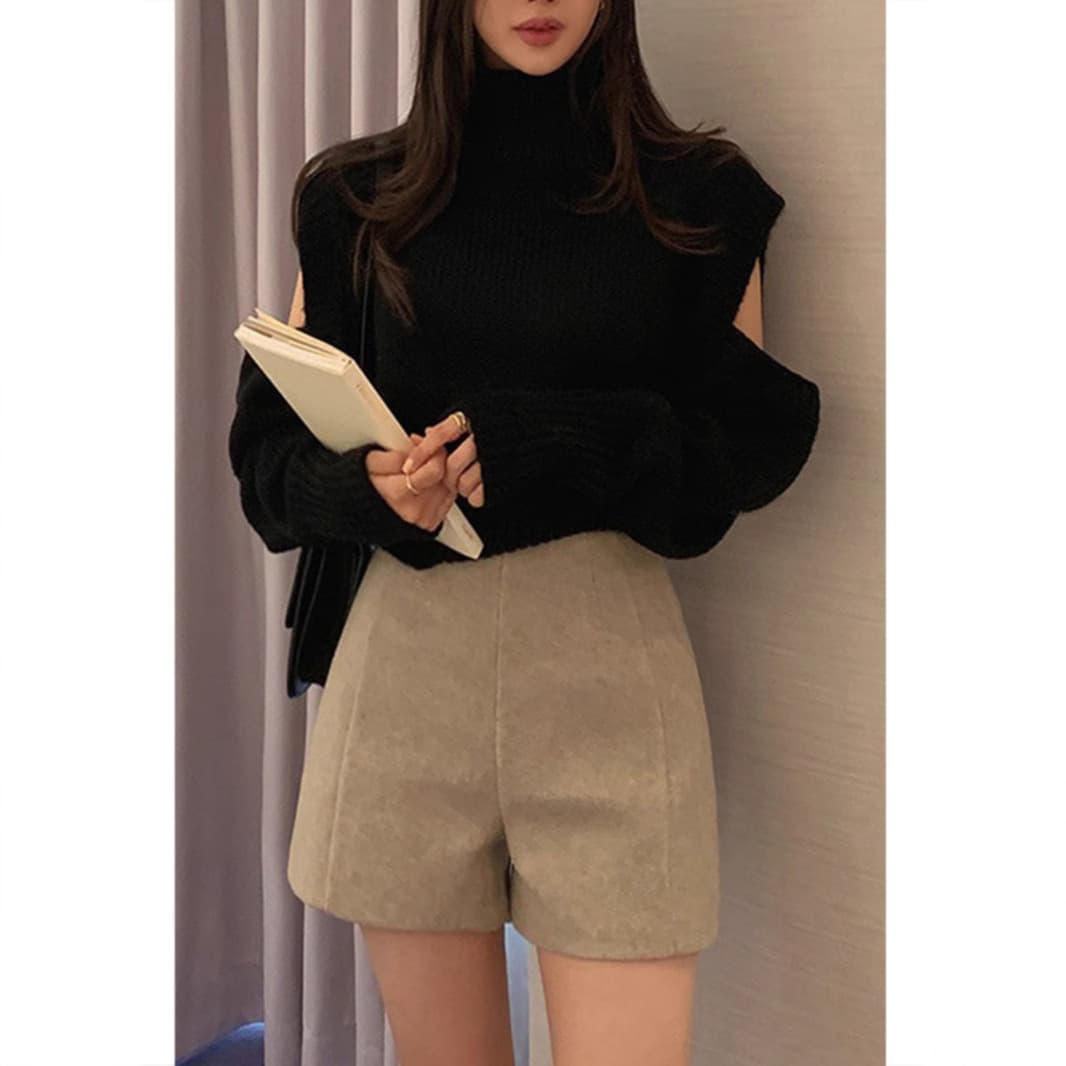 グレー パンツ ウール混紡 すっきりショートパンツ
