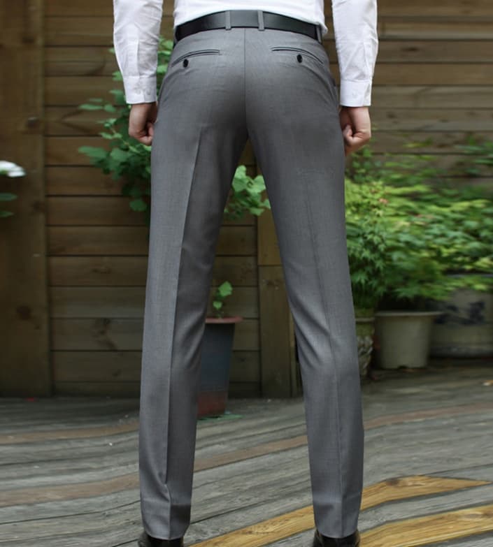 グレー パンツ 究極の美シルエット スラックス