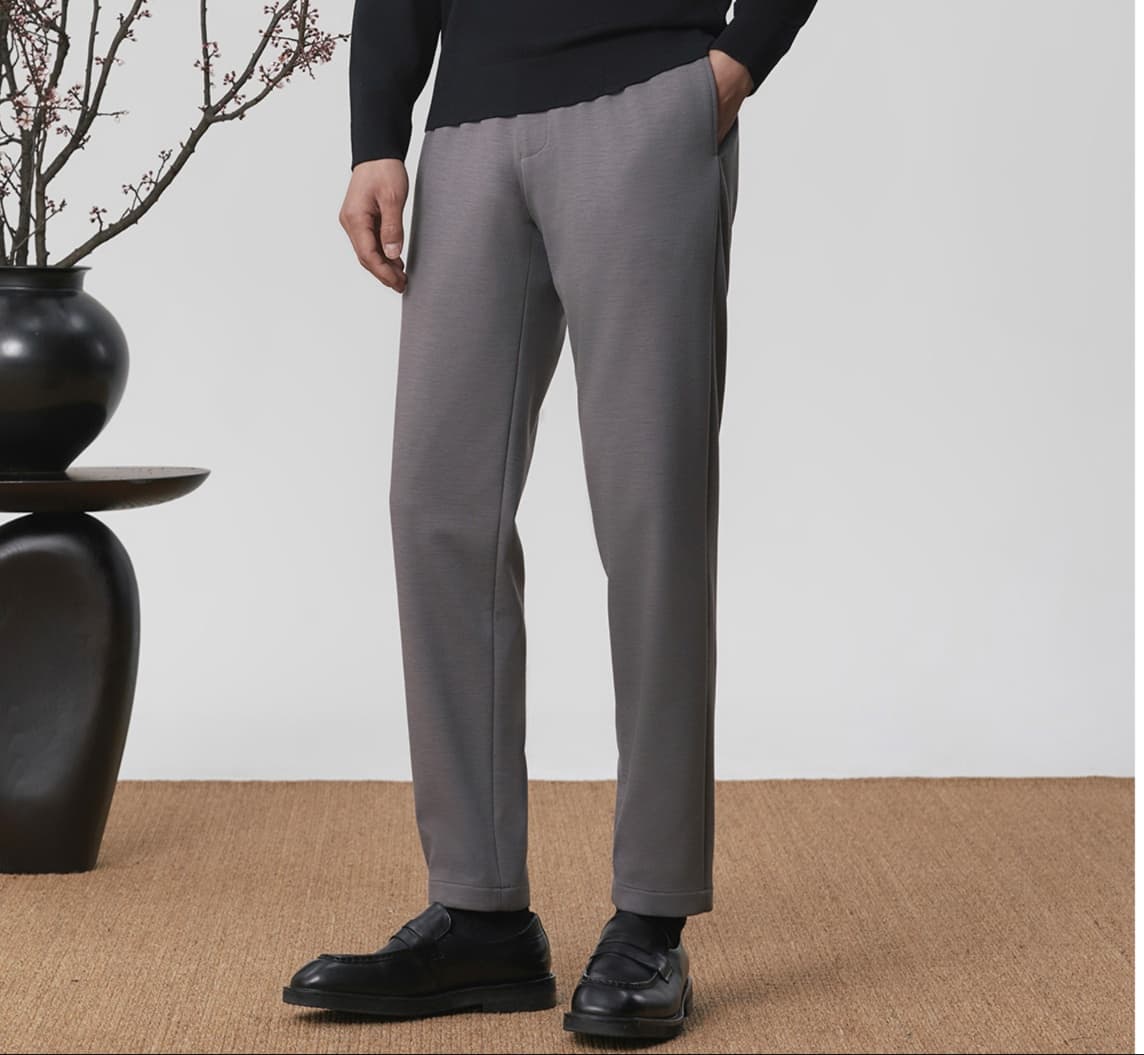 グレー パンツ テーパードパンツ 上質素材 ストレッチパンツ