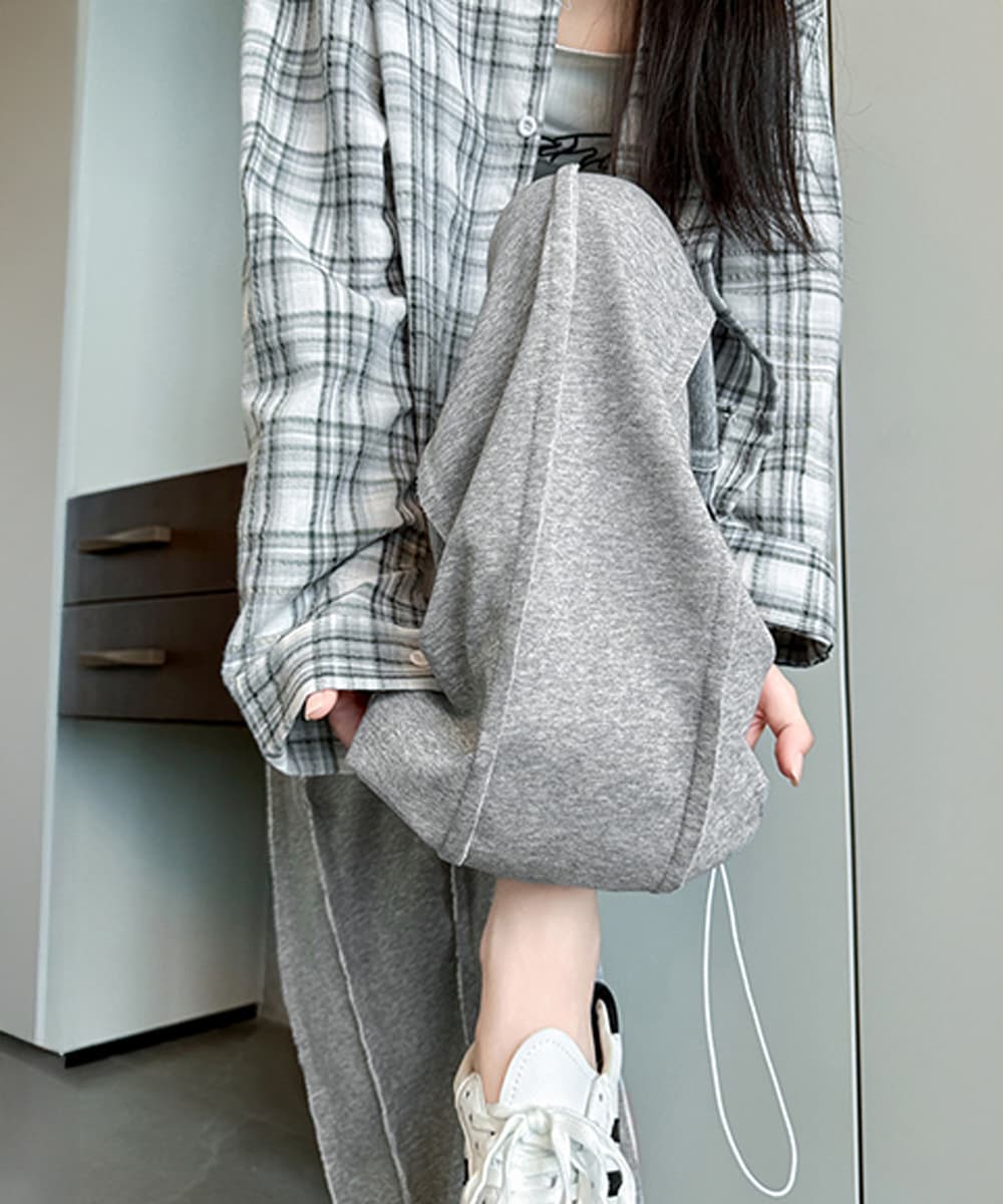 グレー パンツ グレー ワイドスウェットパンツ ドローコード付き