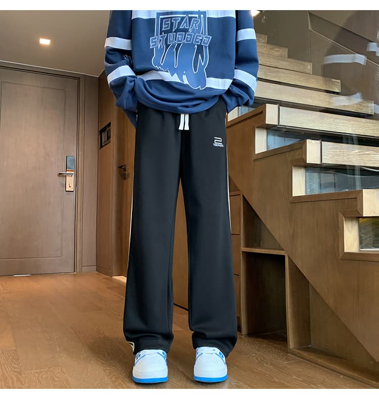 グレー パンツ サイドライン入りゆったりスラックス