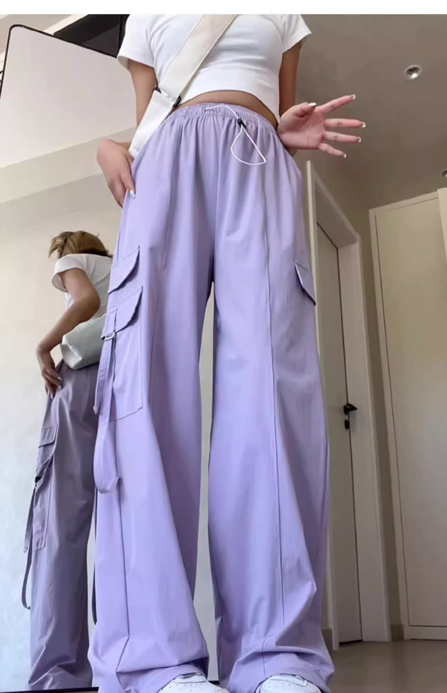 グレー パンツ ゆったりシルエットカーゴパンツ