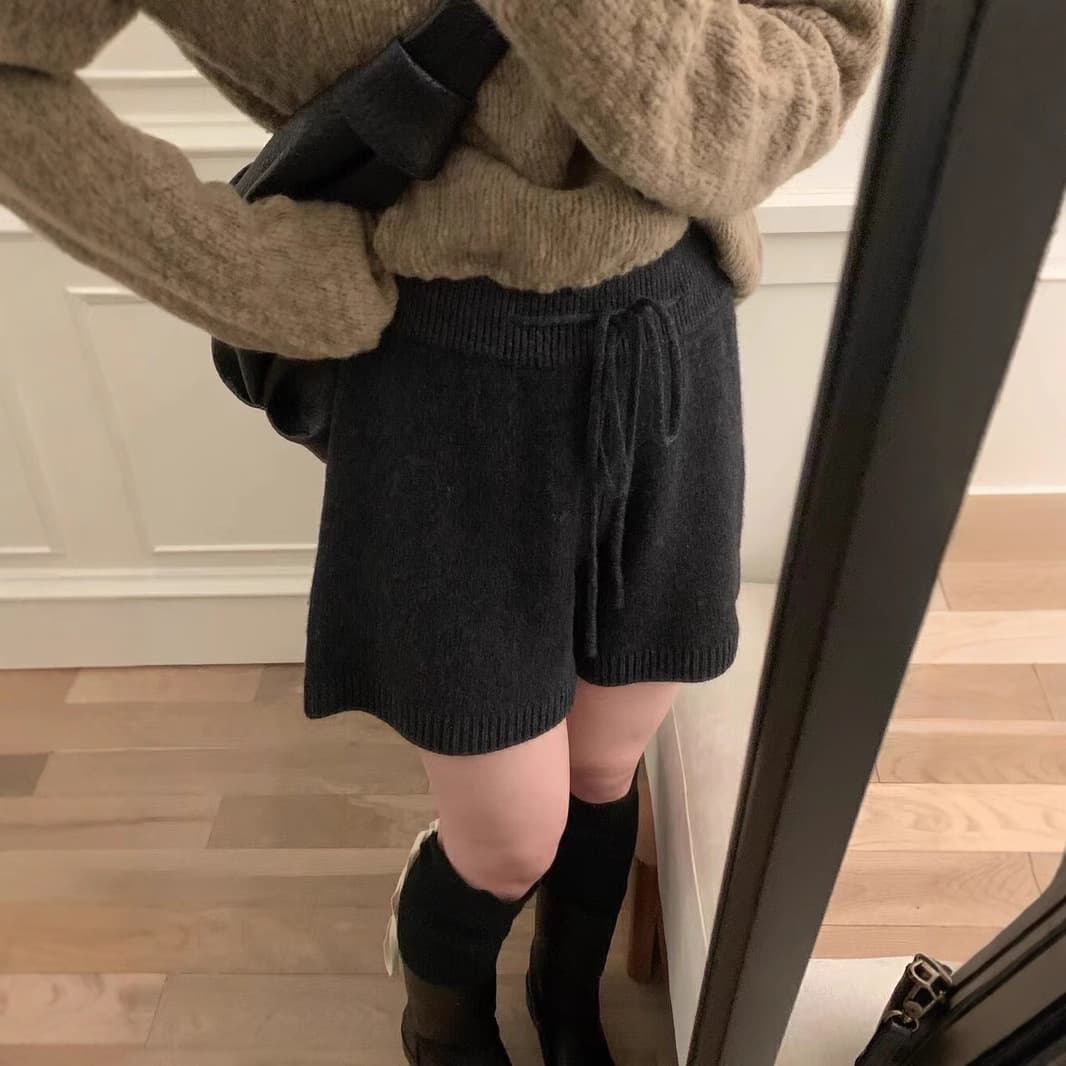 グレー パンツ ふんわりニットショートパンツ