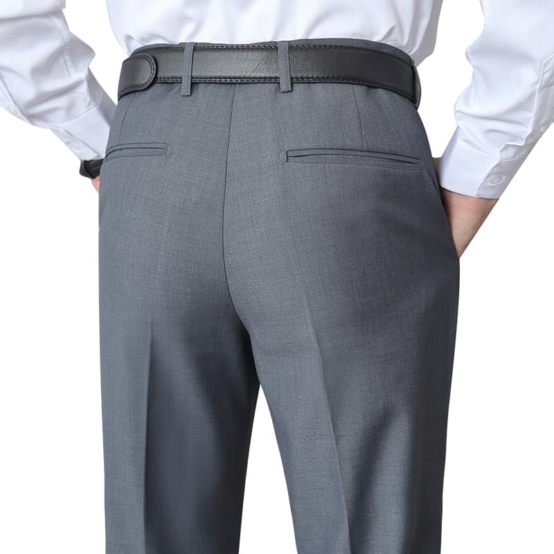 グレー パンツ 洗練ストレートスラックス