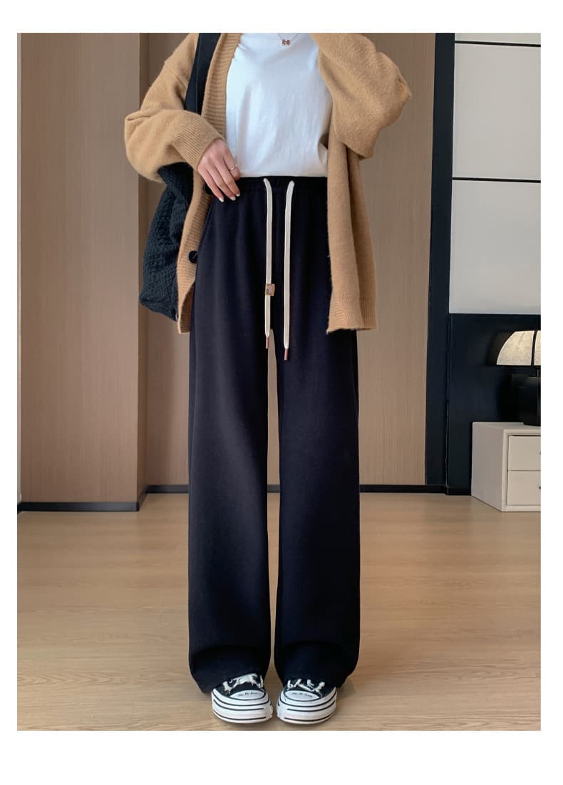 グレー パンツ シャリ感 ワイド美脚パンツ