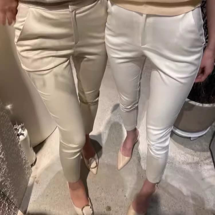 グレー パンツ 美シルエット ハイウエストパンツ