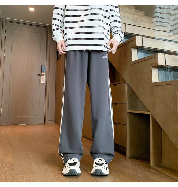 グレー パンツ サイドライン入りゆったりスラックス