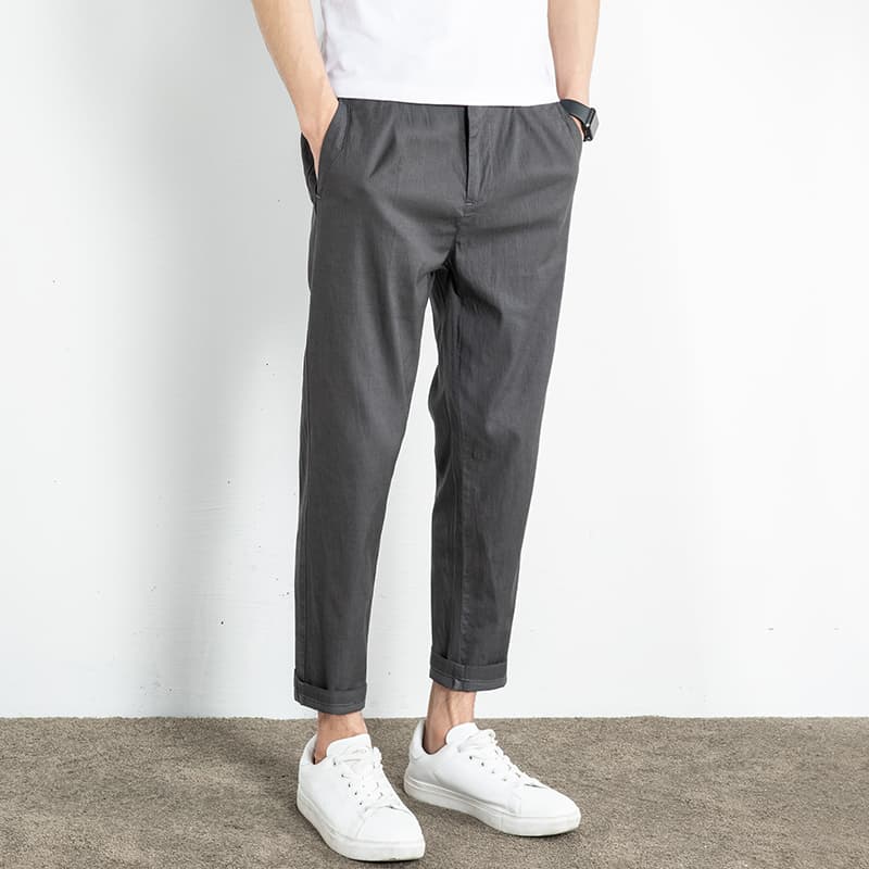 グレー パンツ シンプル美脚テーパードパンツ