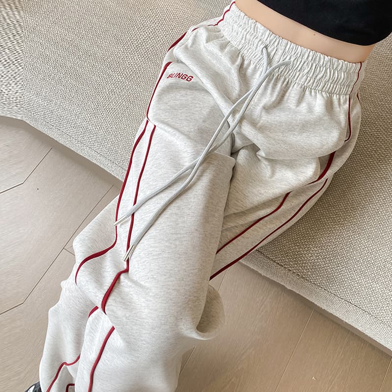 グレー パンツ サイドラインスウェットパンツ