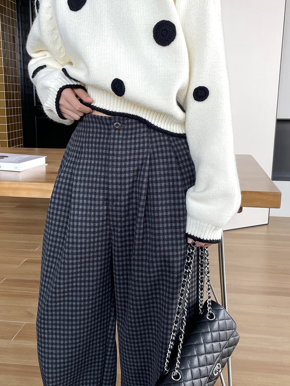 グレー パンツ ゆったり格子柄ワイドパンツ