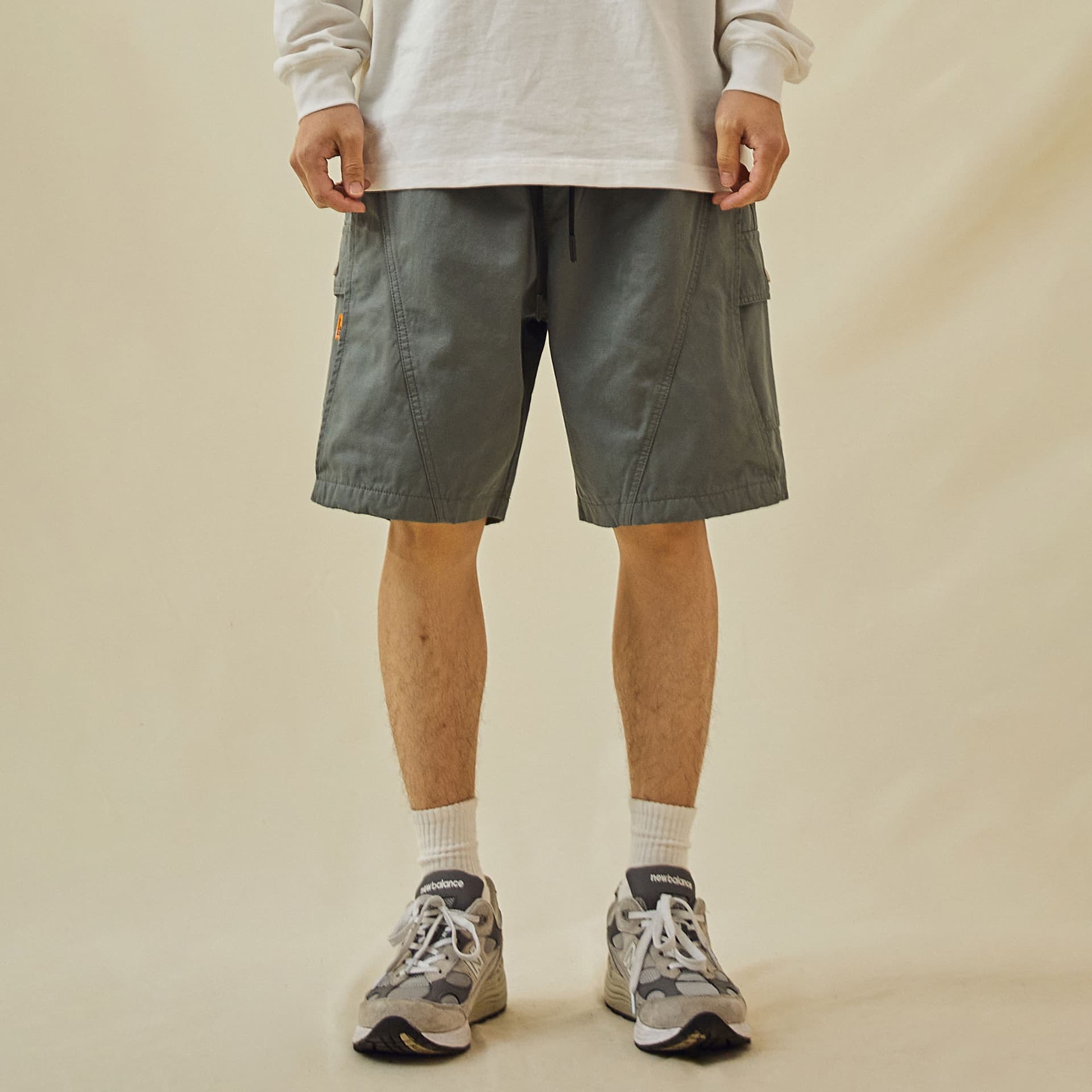 グレー パンツ リラックス カーゴ ショートパンツ