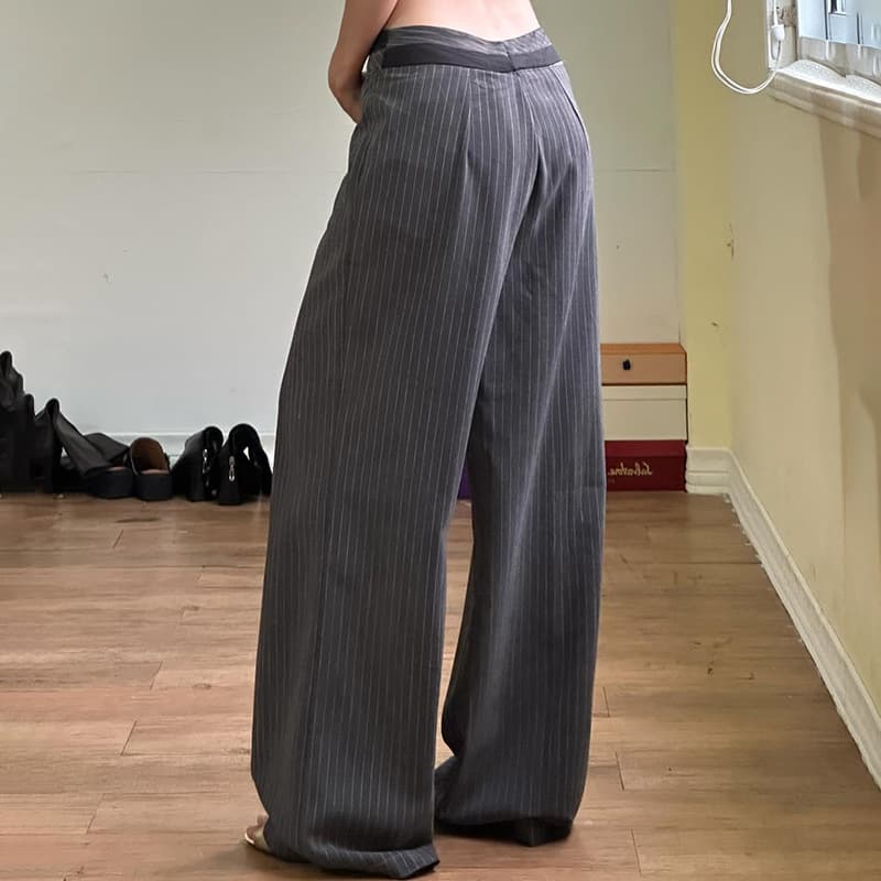 グレー パンツ クラシックストライプワイドパンツ