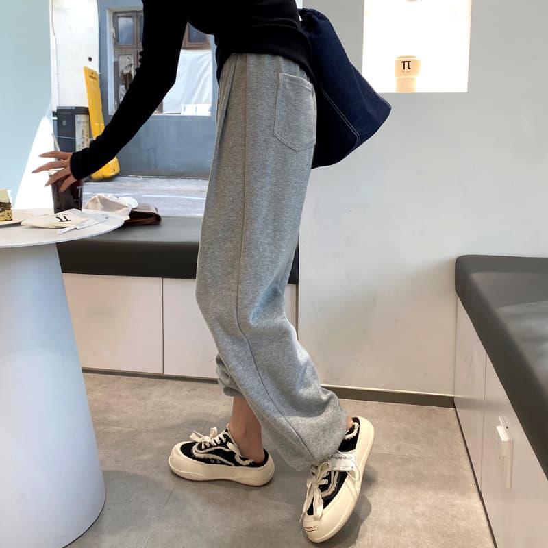 グレー パンツ ゆったりスウェットパンツ