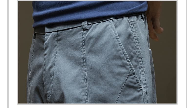 グレー パンツ ゆったりシルエット実用的カーゴパンツ