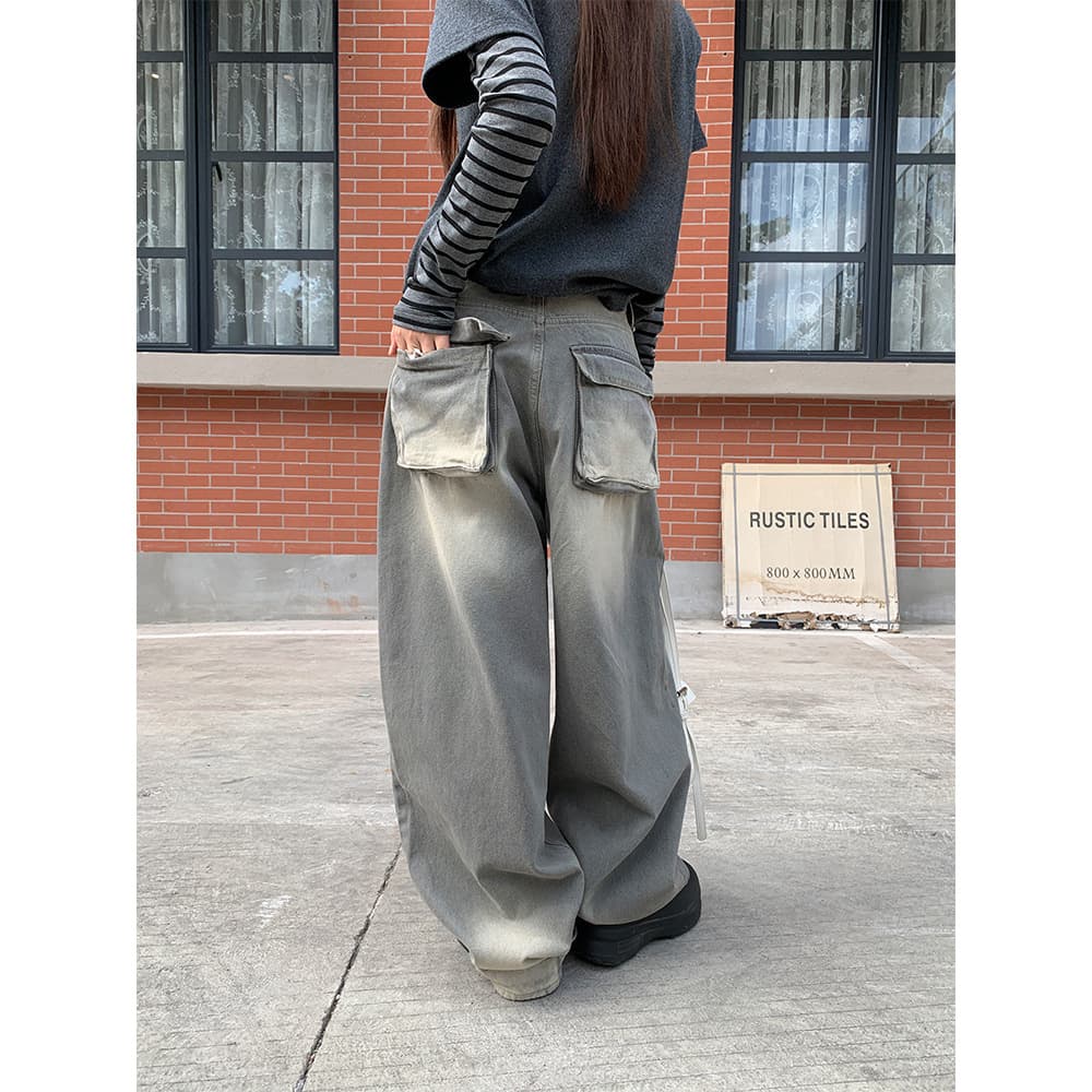グレー パンツ ゆったりカーゴワイドデニム