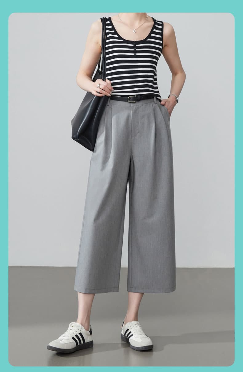 グレー パンツ 美シルエット タック入りワイドパンツ