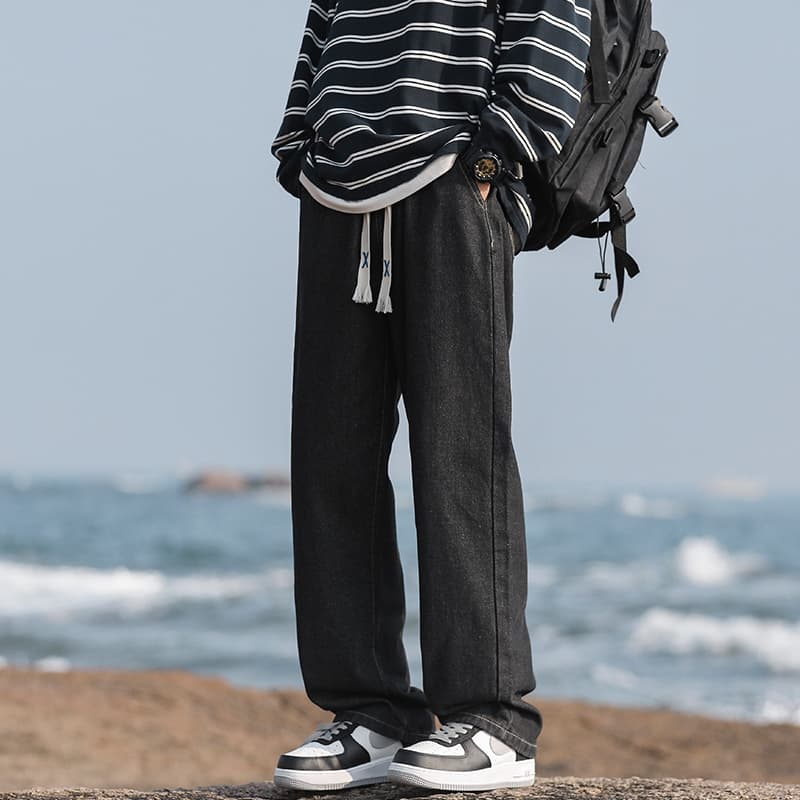 グレー パンツ ゆったりデニムストレートパンツ