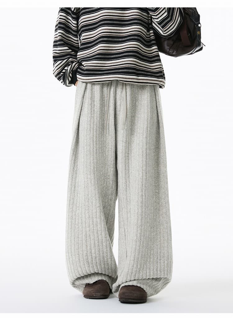グレー パンツ メンズ タック入りワイドパンツ グレー 秋新作