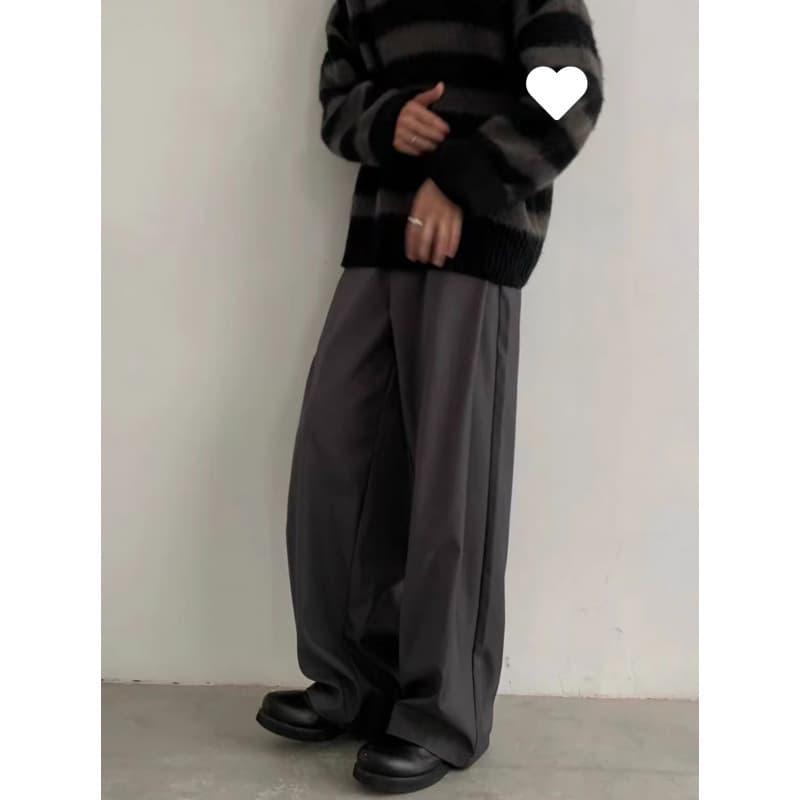 グレー パンツ タック入りワイドドレスパンツ
