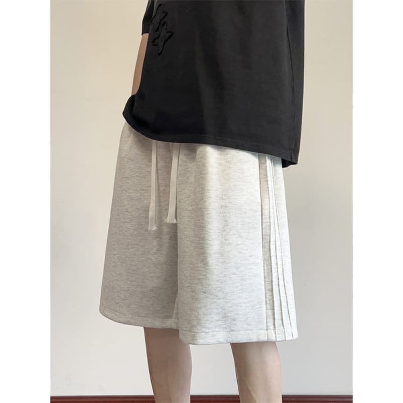 グレー パンツ サイドライン入りリラックスショートパンツ