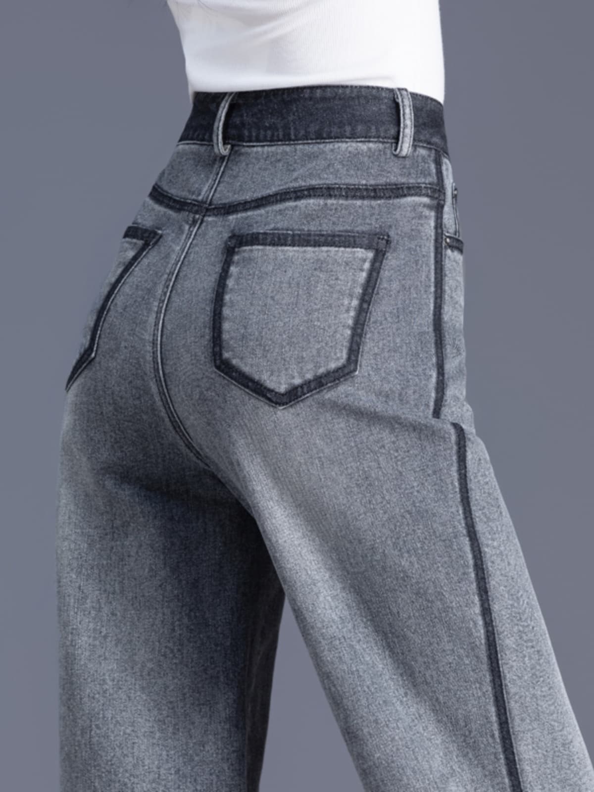 グレー パンツ 直線的シルエット ワイド デニム
