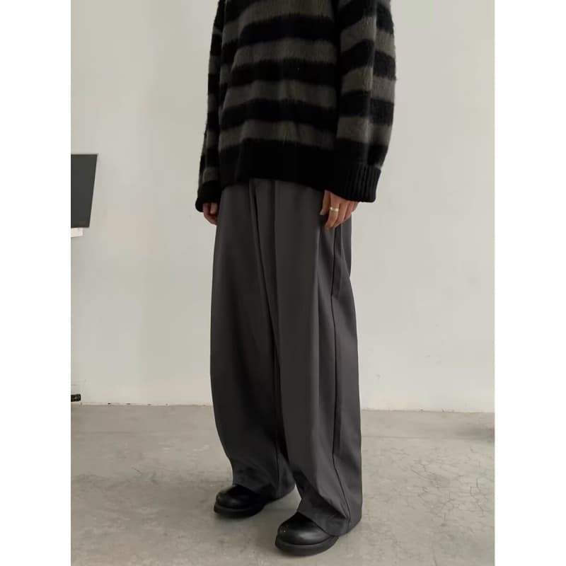 グレー パンツ タック入りワイドドレスパンツ